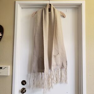 The accessory collective knit scarf with pockets